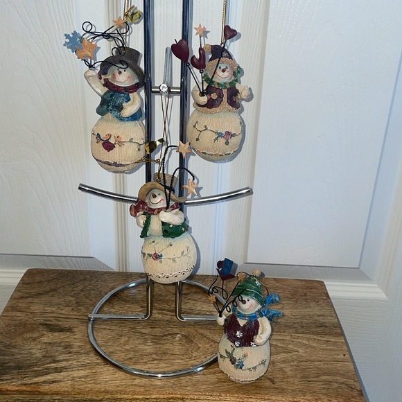 💙VTG whimsical Snowman Set of 4 - Picture 6 of 11